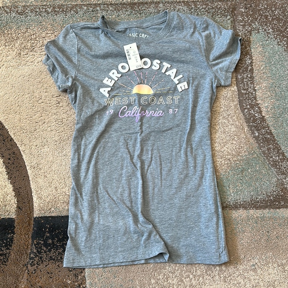 Women’s graphic tee